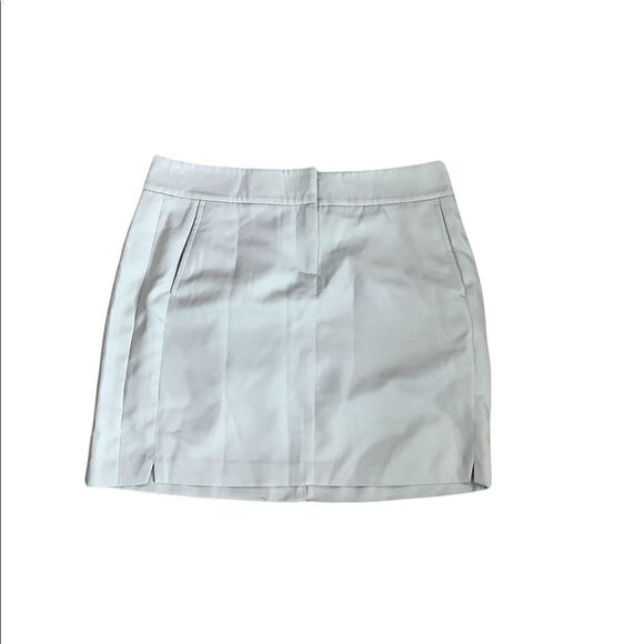 Izod Golf Skort   - Picture 1 of 4